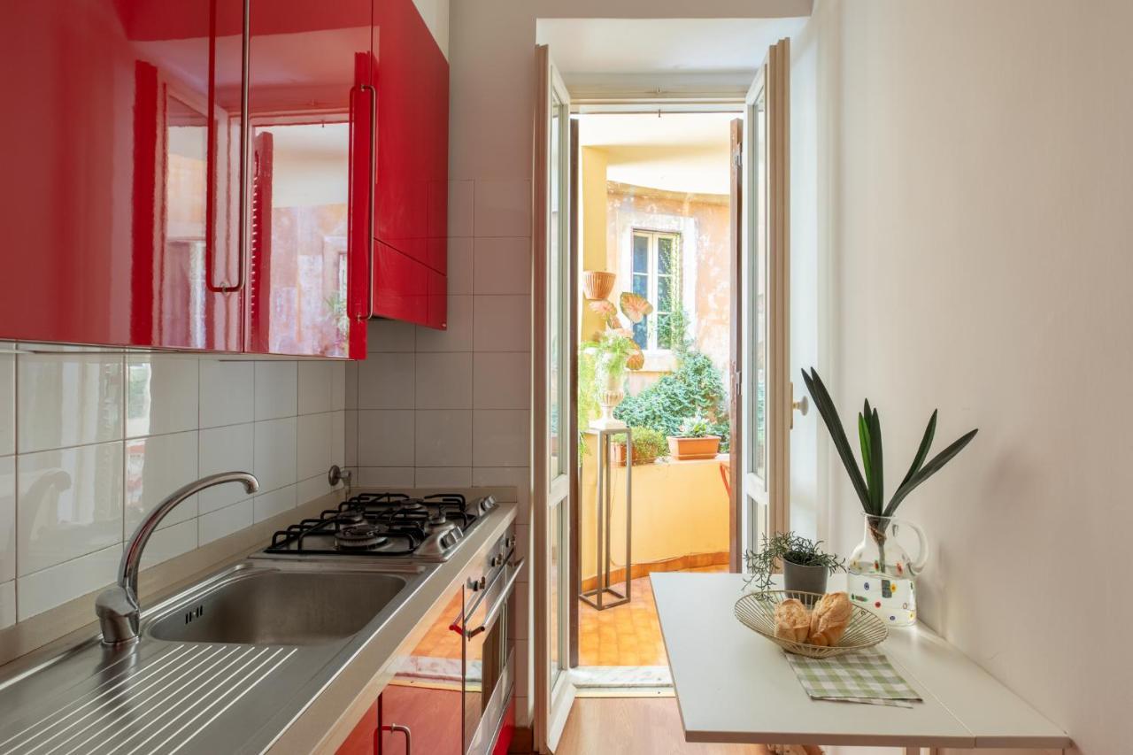 Iflat Red Roman Apartament Kültér fotó