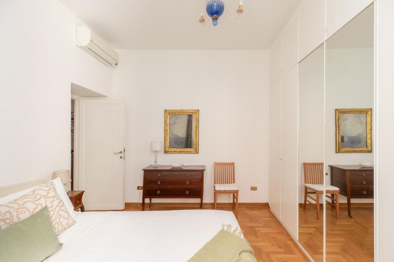 Iflat Red Roman Apartament Kültér fotó